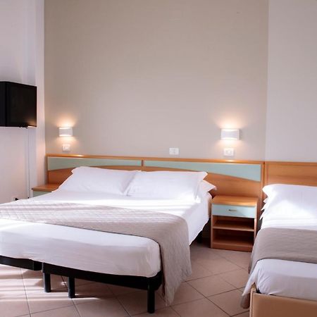 Hotel Holland Rimini Luaran gambar
