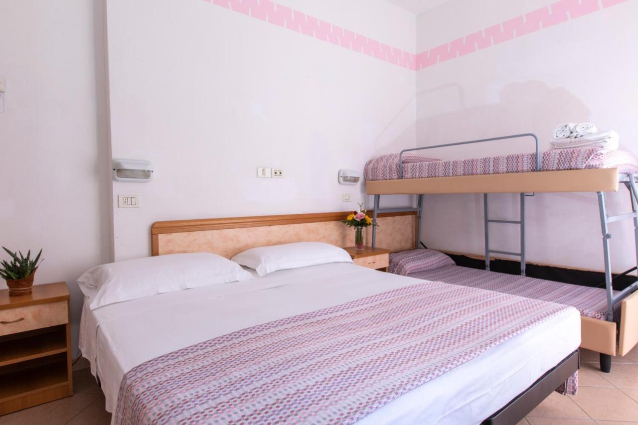 Hotel Holland Rimini Luaran gambar
