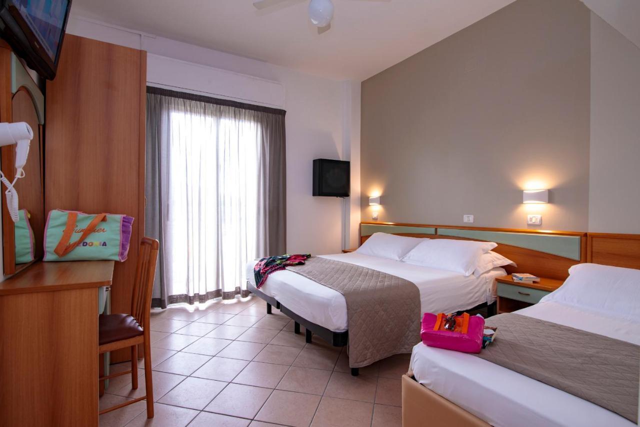 Hotel Holland Rimini Luaran gambar