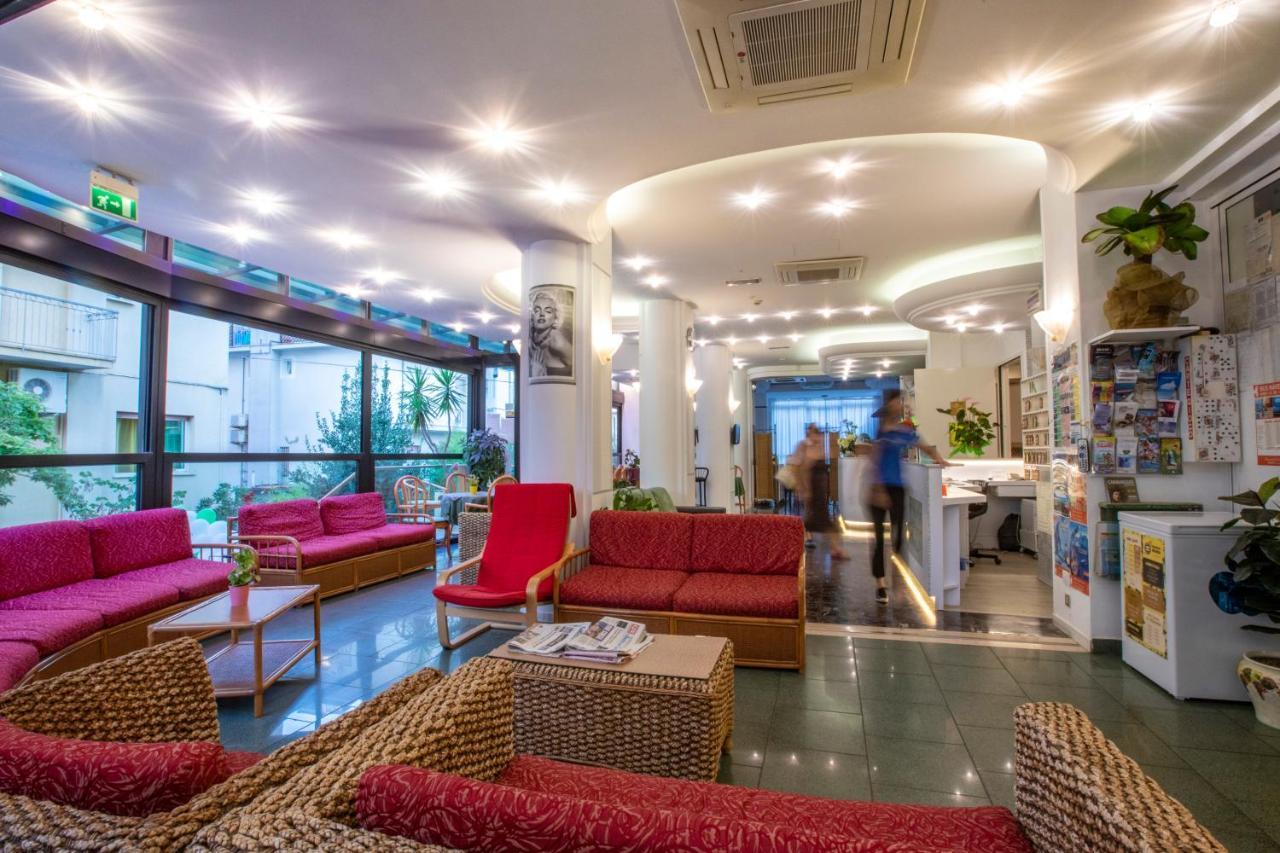Hotel Holland Rimini Luaran gambar