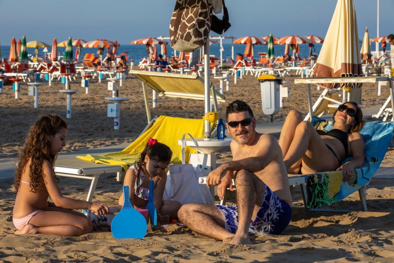 Hotel Holland Rimini Luaran gambar