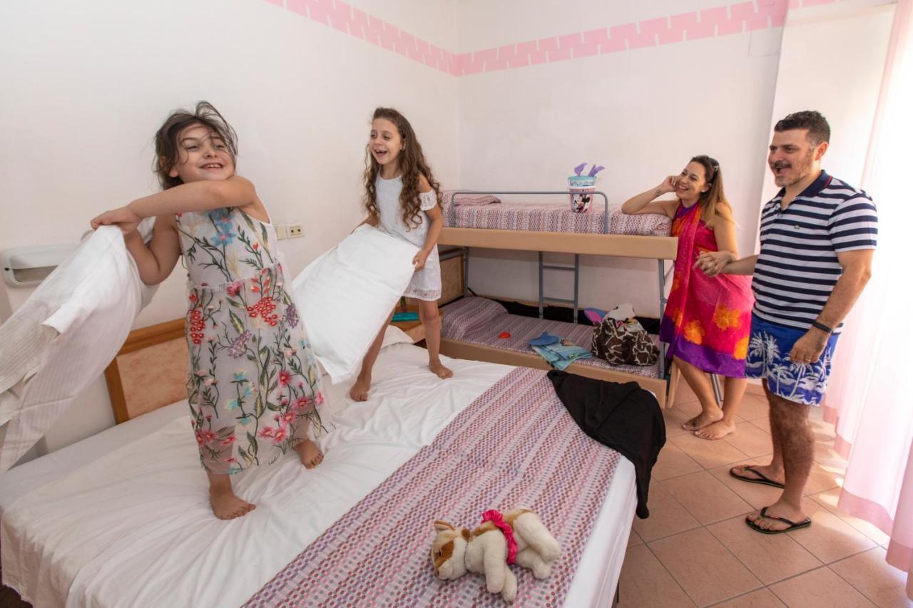 Hotel Holland Rimini Luaran gambar